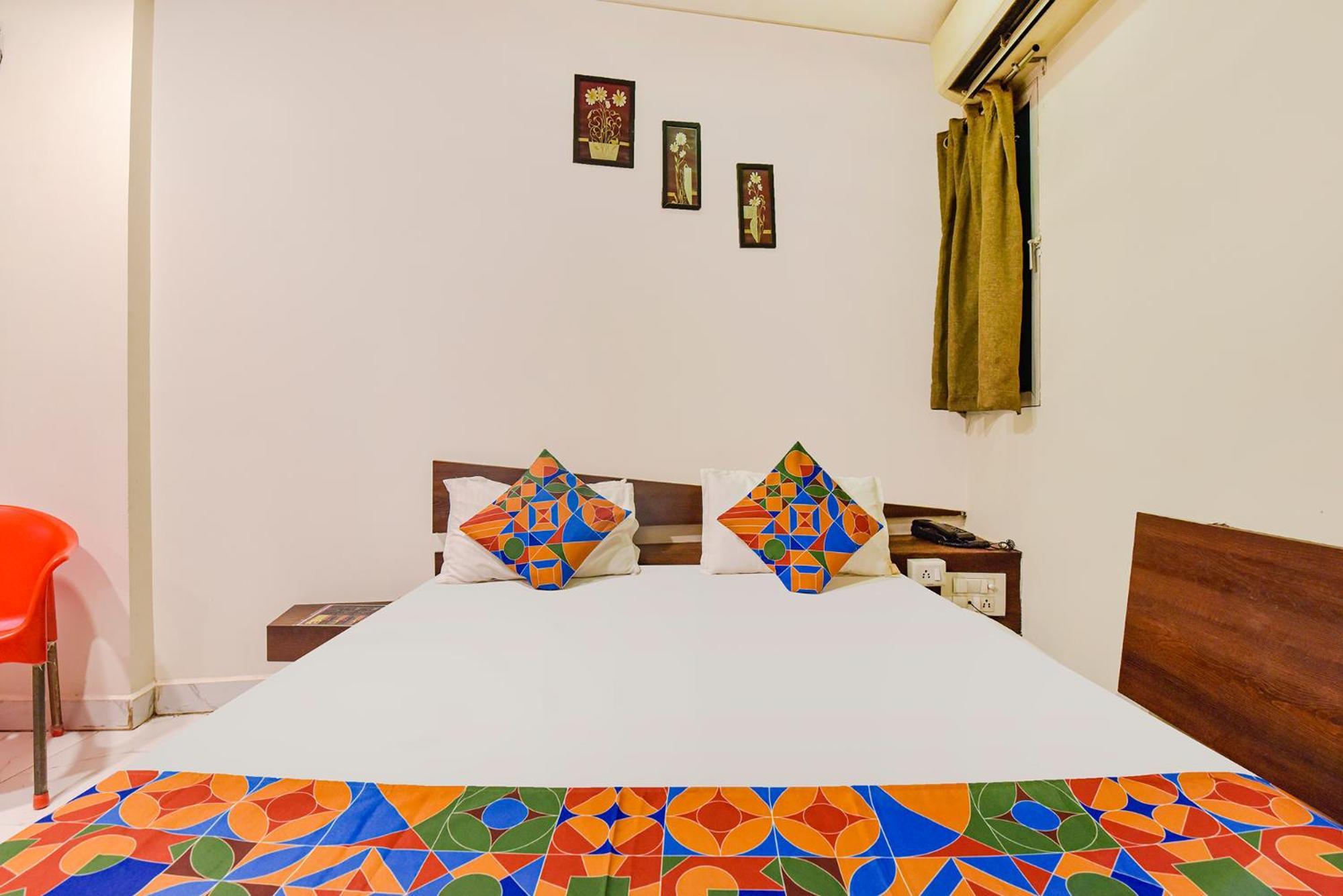 Fabexpress Ta Paradise Ujjain Exteriör bild